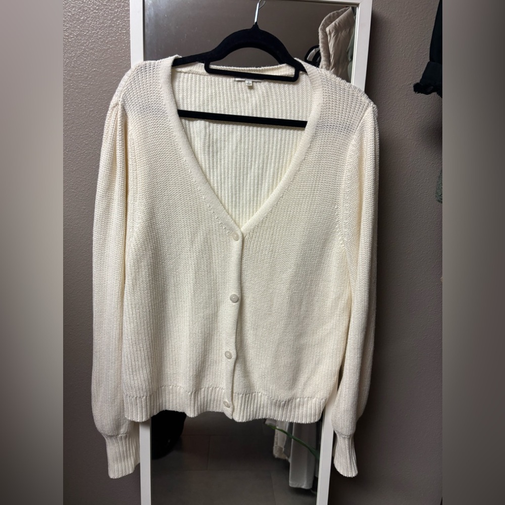 Z Supply Cream Button-Up Cardigan - size large.
